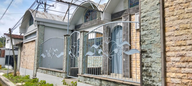 Bangunan Rumah Luas Lokasi Strategis di Baturetno Banguntapan Bantul 