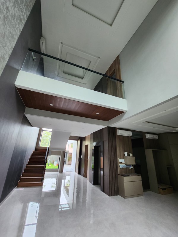7 Milyar-an Private Lift Rumah Baru Citraland Woodland Surabaya New Smart Home - Bonus Furniture Dekat Ciputra Hospital, Uc, Pasar Modern Citraland 
