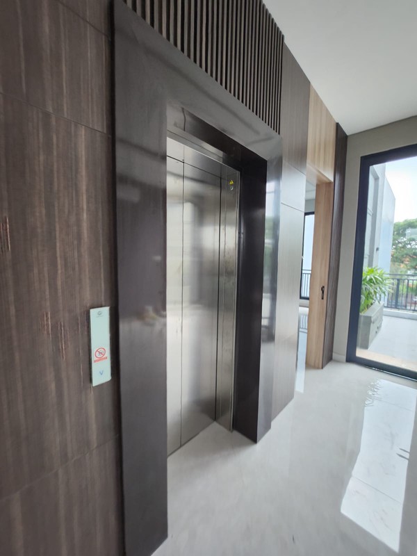 7 Milyar-an Private Lift Rumah Baru Citraland Woodland Surabaya New Smart Home - Bonus Furniture Dekat Ciputra Hospital, Uc, Pasar Modern Citraland 