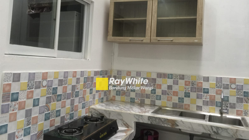 Rumah Cantik Minimalis Taman Kopo Indah 3