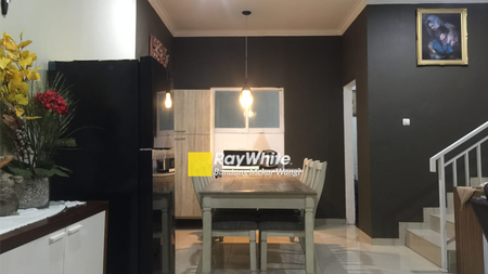 Rumah Cantik Minimalis Taman Kopo Indah 3