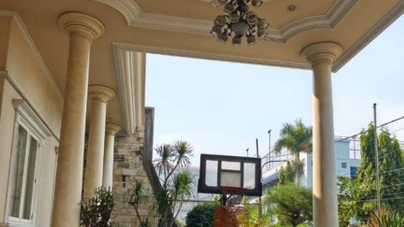 Dijual Rumah - Murah Banget Jual Hitung Tanah! Kupang Indah, Surabaya Barat Rumah mewah klasik; kondisi sangat bagus; cocok untuk hunian, kantor, resto, cafe, atau kursus