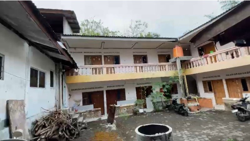 Investasi Menguntungkan Rumah & Kost 30 Kamar Selangkah ke Kampus & Mall di Condongcatur, Depok, Sleman