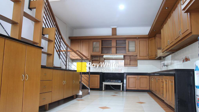 Rumah Mdoern Setiabudi Regency Bandung