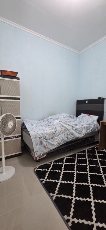 Dijual rumah modern dan terawat di kawasan Perumahan Villa Gunung Lestari