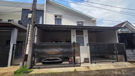 Dijual rumah modern dan terawat di kawasan Perumahan Villa Gunung Lestari