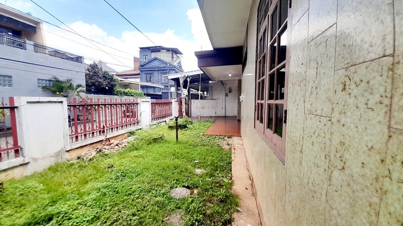 Rumah Lokasi di Duren Sawit Jaktim
