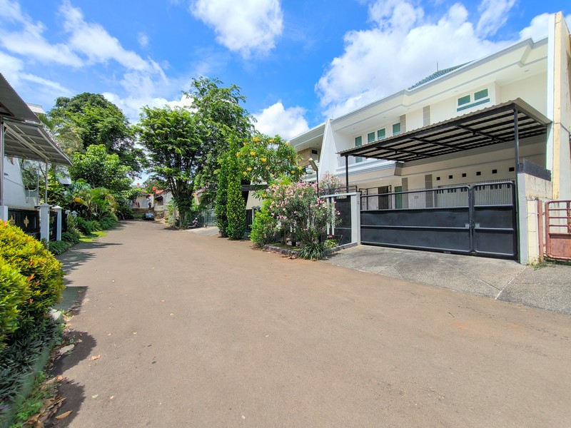 Rumah Hitung Tanah Area Cipete