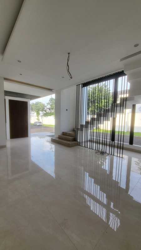 Rumah Baru Minimalis 2 Lantai di The Icon BSD Dekat Akses Tol