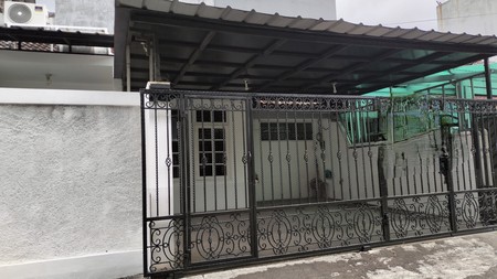 Rumah Kelapa Nias, Kelapa Gading