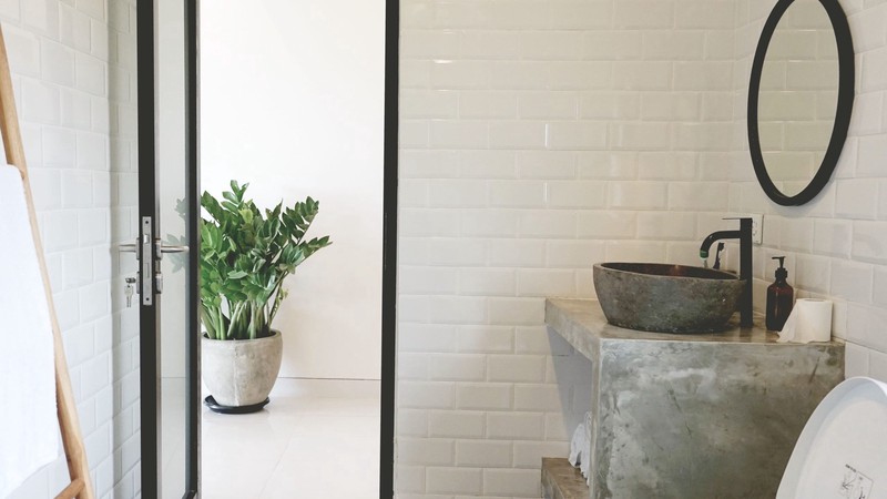 For Sale Leasehold - White villa joglo style with rice field views in Canggu - Bali