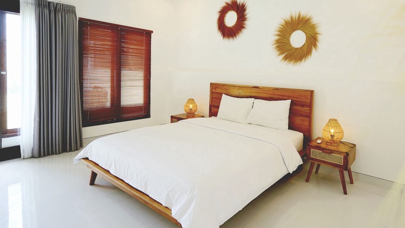 For Sale Leasehold - White villa joglo style with rice field views in Canggu - Bali