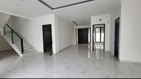 Rumah 2 Lantai dengan Pool Privat Siap Huni dengan Hunian Nyaman dan Asri @Ciater, Serpong, Tangerang Selatan
