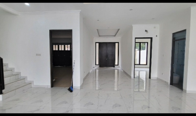 Rumah 2 Lantai dengan Pool Privat Siap Huni dengan Hunian Nyaman dan Asri @Ciater, Serpong, Tangerang Selatan