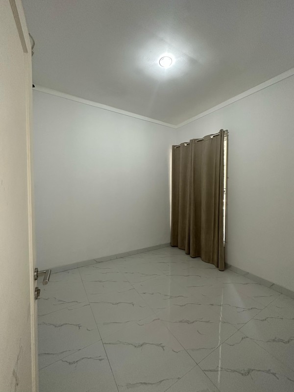 Rumah di Graha Bintaro dengan KT 3+1 dan KM 2 SHM