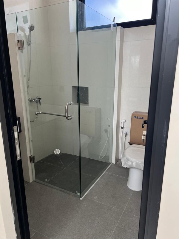 Dijual Rumah Graha Family Blok R - Surabaya Barat