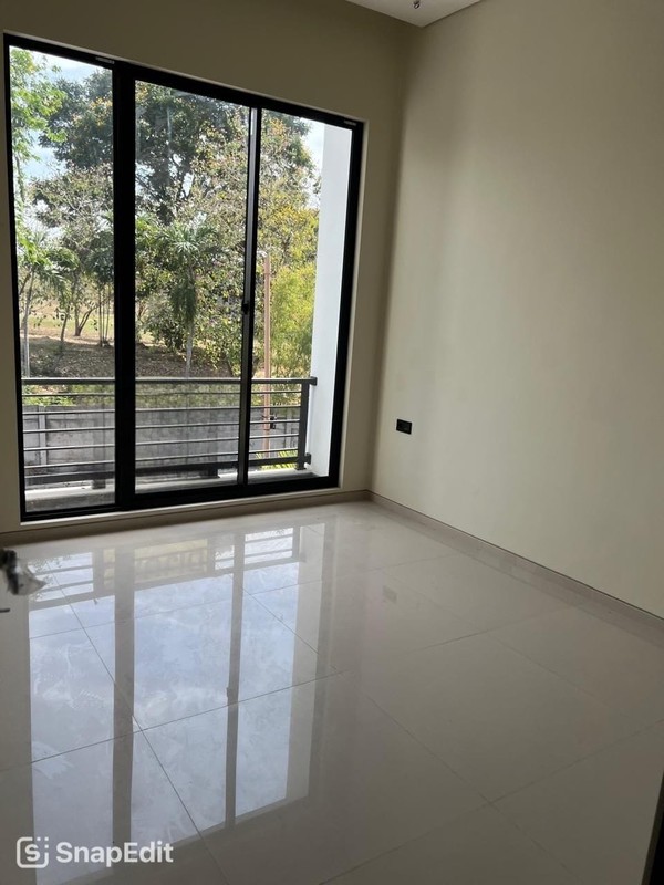 Dijual Rumah Graha Family Blok R - Surabaya Barat