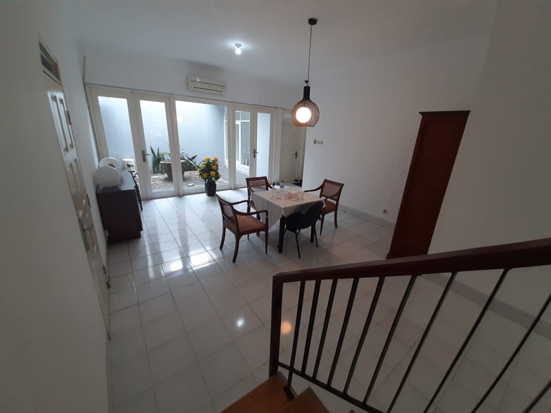 Rumah Siap Huni di Warung Buncit Dalam Komplek 