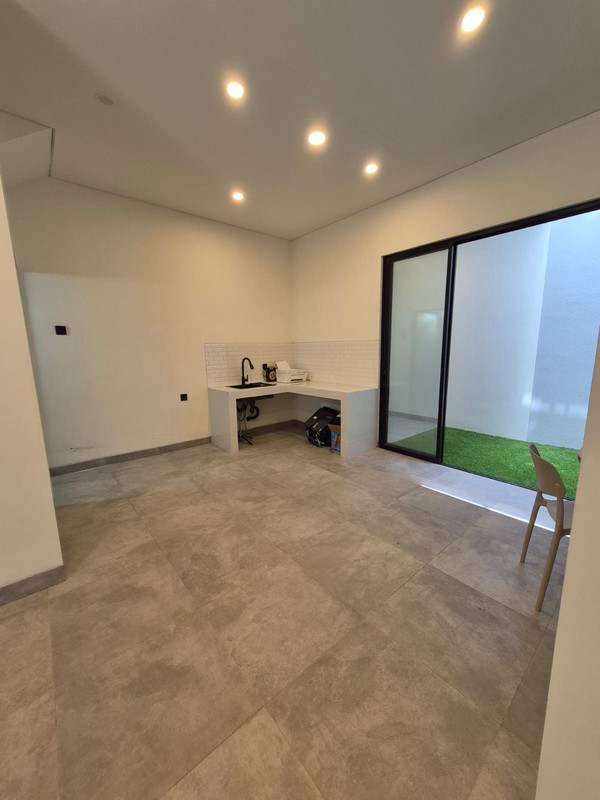 Rumah Stylish Brand New di Pondok Cabe Siap Huni