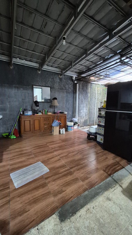 Rumah Terawat Dalam Komplek Cirendeu Dekat MRT