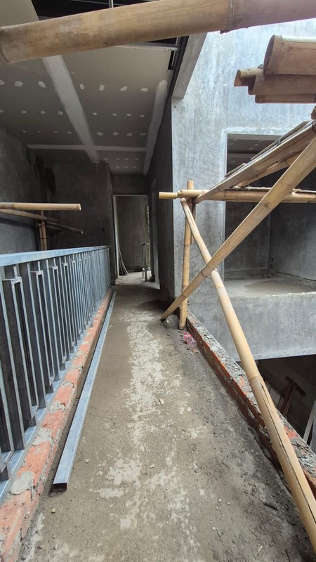 Rumah Brand New di Cirendeu Pembangunan 85% Bonus Backdrop Kamar