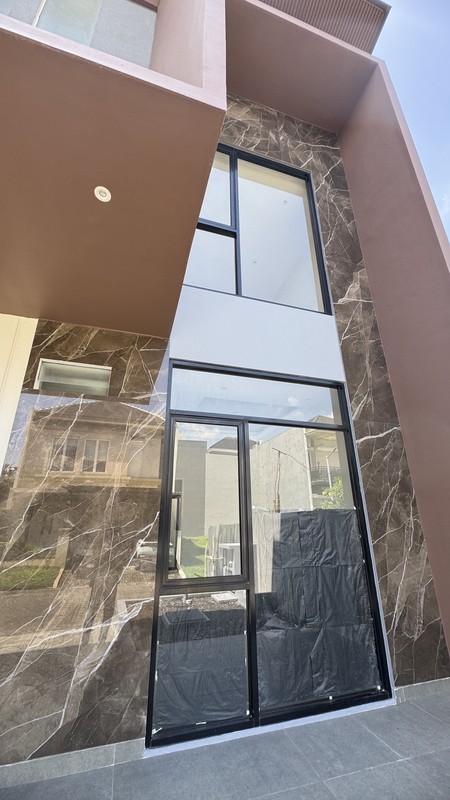 BARU GRESS Dijual Rumah Citraland Woodland - Surabaya Barat