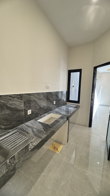 BARU GRESS Dijual Rumah Citraland Woodland - Surabaya Barat