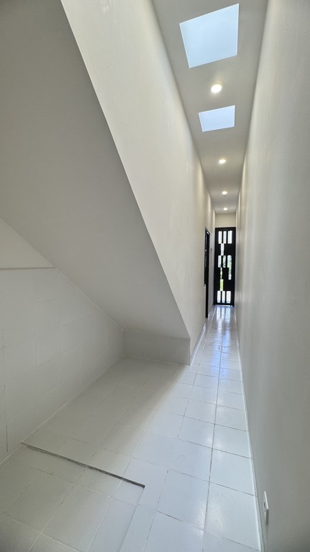 BARU GRESS Dijual Rumah Citraland Woodland - Surabaya Barat