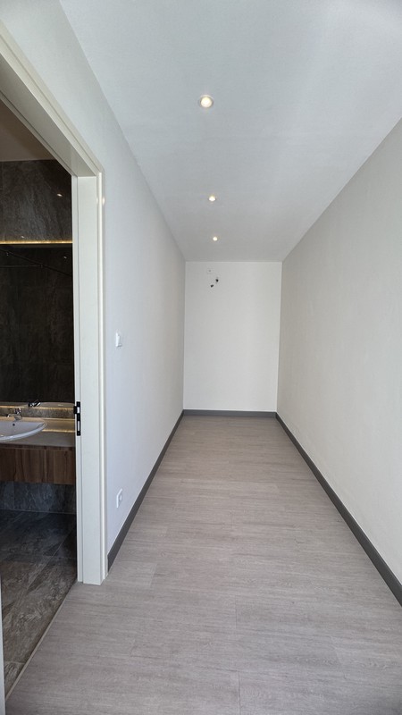 BARU GRESS Dijual Rumah Citraland Woodland - Surabaya Barat