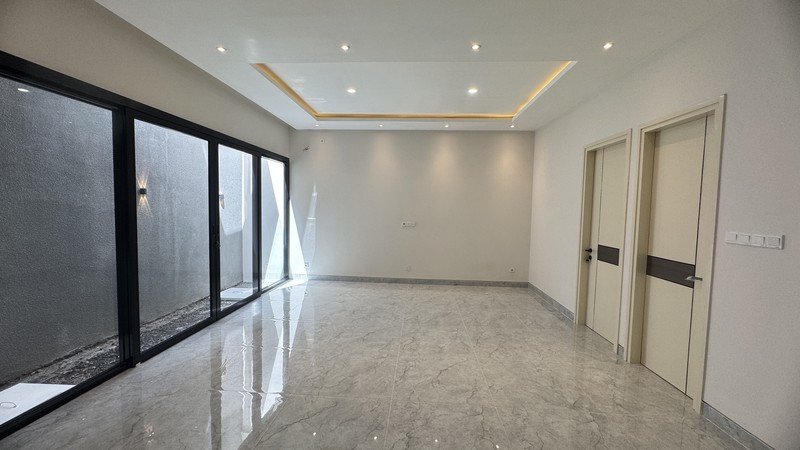 BARU GRESS Dijual Rumah Citraland Woodland - Surabaya Barat