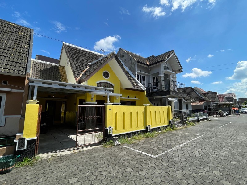 Disewakan Rumah Minimalis Nyaman di dalam Perum Lokasi Premium Condongcatur, Depok, Sleman