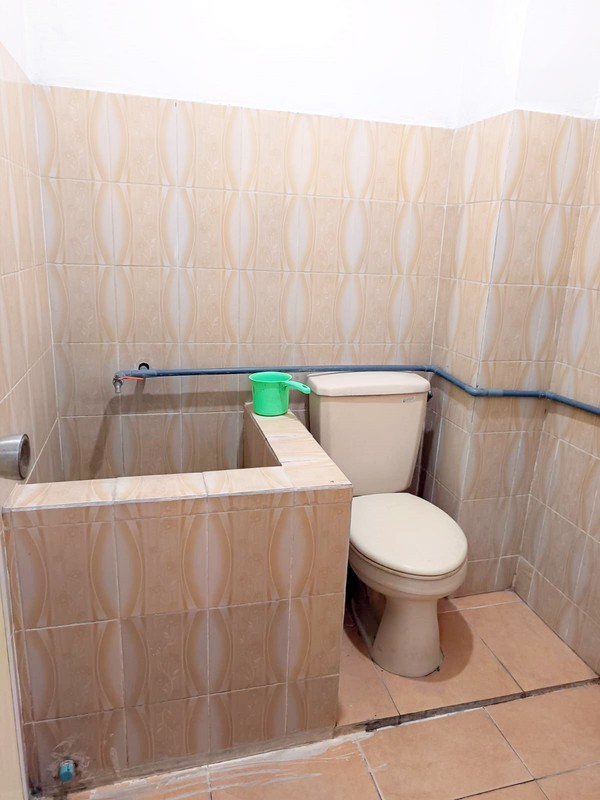 Ruko di Kutisari Selatan Surabaya Selatan, Row jalan depan lebar, area padat penduduk, Siap Pakai