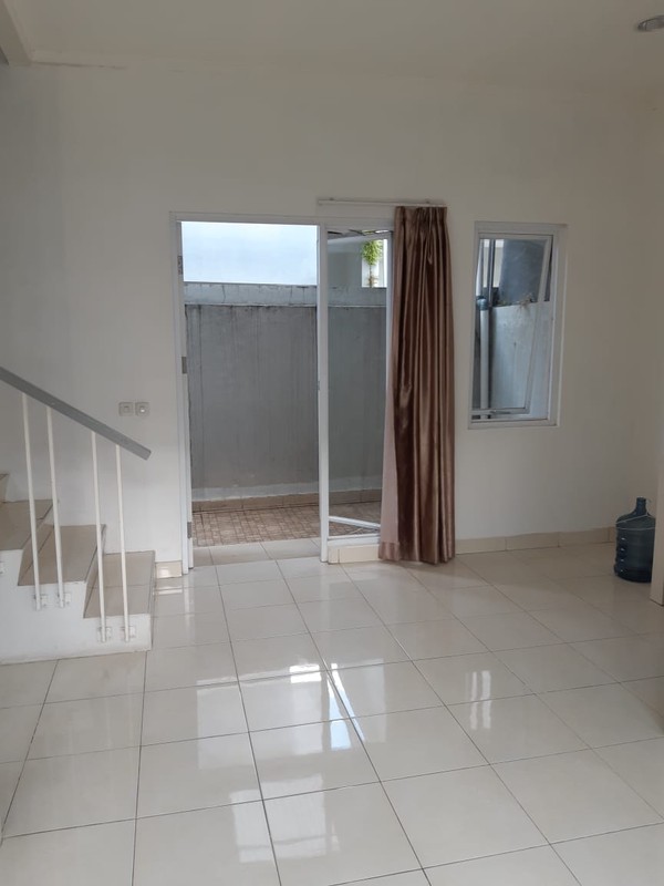 Best Price. Rumah bagus Serpong Lagoon Pelican, Serpong