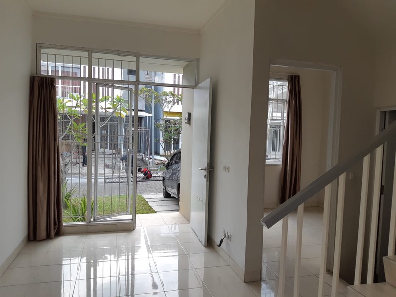 Best Price. Rumah bagus Serpong Lagoon Pelican, Serpong