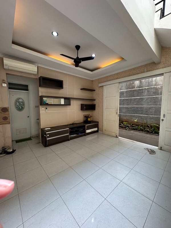 Rumah Bagus Di Camar Bintaro Jaya Sektor 3 Tangerang Selatan