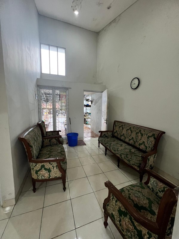 Rumah Usaha Posisi HooK di Sentraland Boulevard Parung Panjang