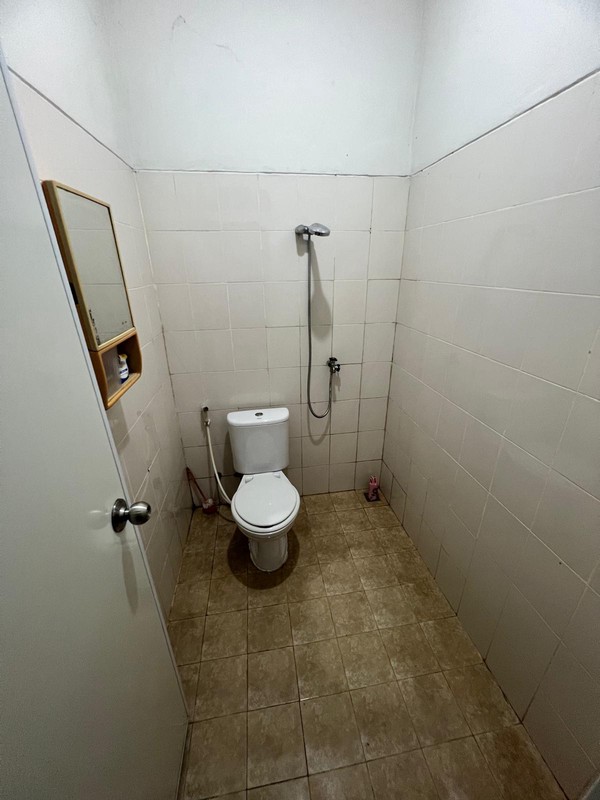 Rumah Usaha Posisi HooK di Sentraland Boulevard Parung Panjang