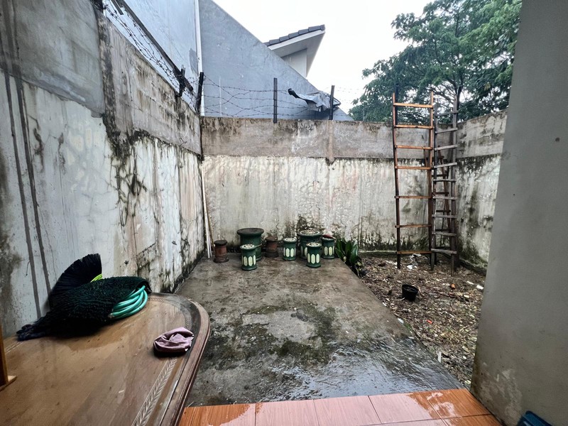Rumah Usaha Posisi HooK di Sentraland Boulevard Parung Panjang