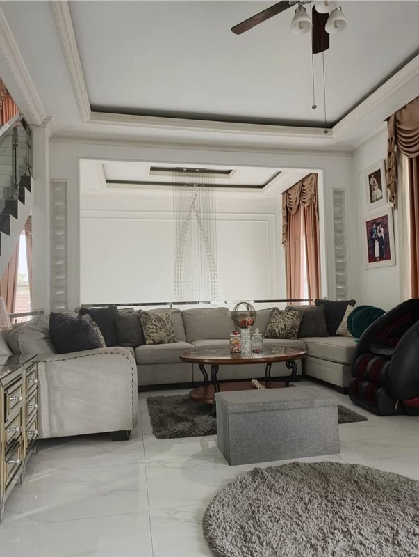 Rumah Mewah tanah luas di Panongan Citra Raya Cikupa Tangerang