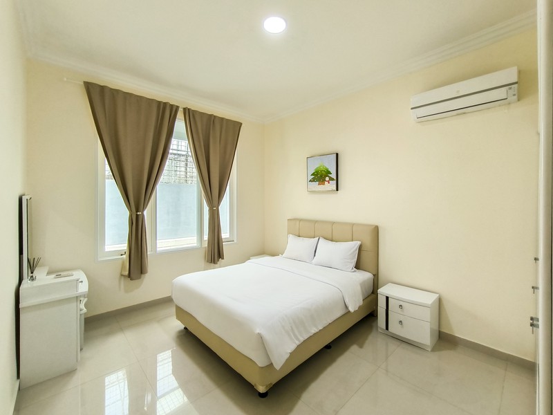 Rumah Bagus Di Taman Kebon Jeruk Jakarta Barat