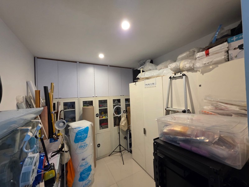 Rumah Bagus Siap Huni Asri di Camar, Bintaro Jaya, Sektor 3, Tangerang Selatan 