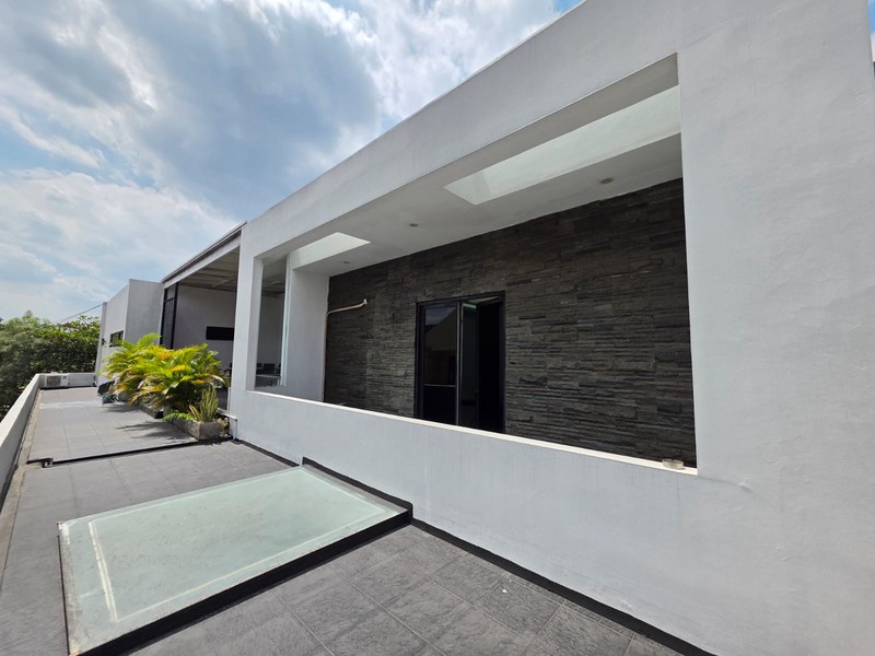 Rumah Bagus Siap Huni Asri di Camar, Bintaro Jaya, Sektor 3, Tangerang Selatan 