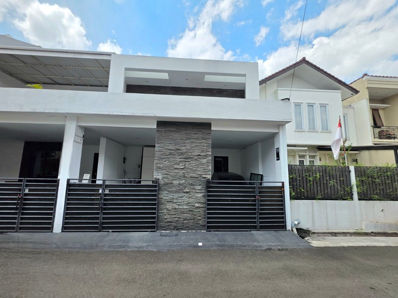 Rumah Bagus Siap Huni Asri di Camar, Bintaro Jaya, Sektor 3, Tangerang Selatan 