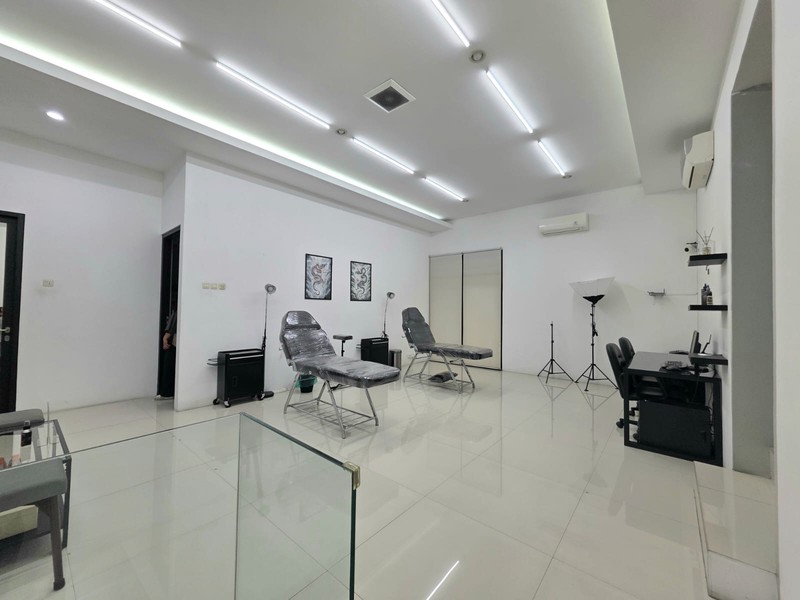 Rumah Bagus Siap Huni Asri di Camar, Bintaro Jaya, Sektor 3, Tangerang Selatan 