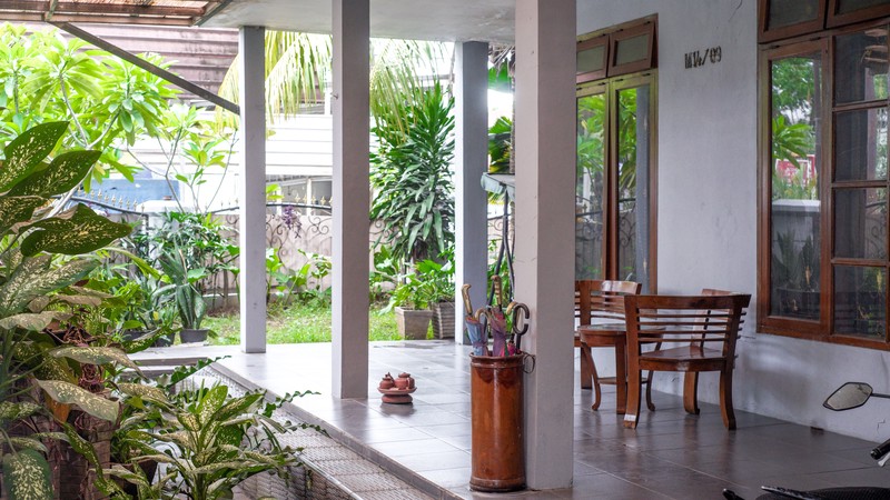 Rumah Hook Strategis Pinggir Jalan Hadap Selatan Di Dukuh Zambrud Dkt Grandwisata