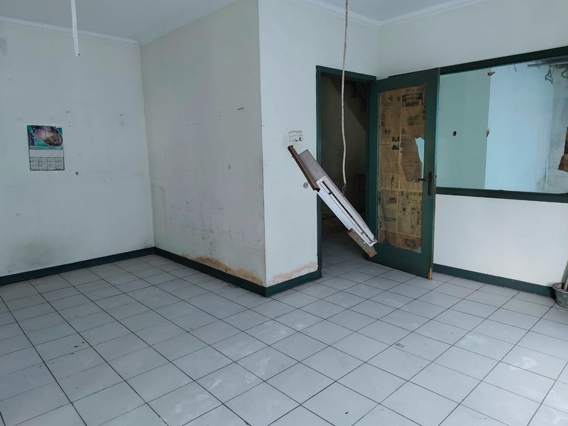 Dijual Ruko Hoek lokasi strategis Petojo Utara