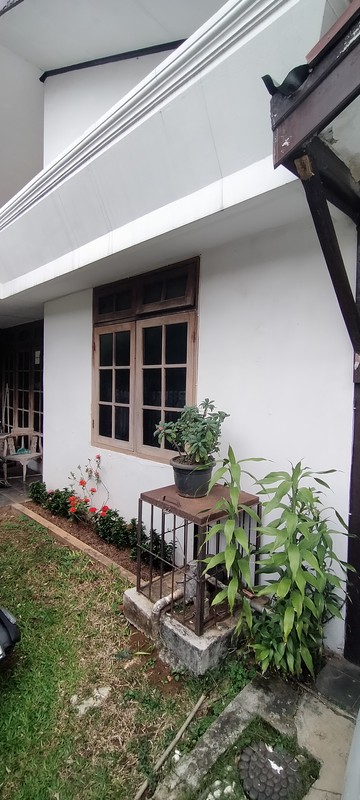 Rumah dengan posisi Hook di Jatibening Baru, Pondok Gede, Lingkungan Nyaman