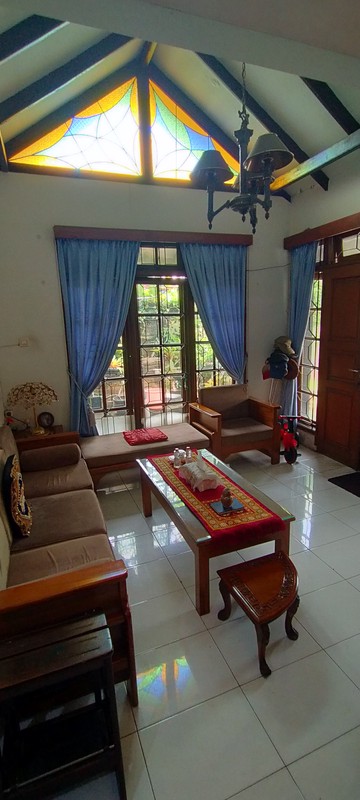 Rumah dengan posisi Hook di Jatibening Baru, Pondok Gede, Lingkungan Nyaman