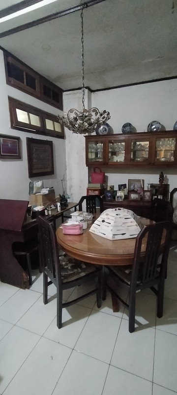 Rumah dengan posisi Hook di Jatibening Baru, Pondok Gede, Lingkungan Nyaman