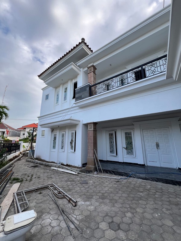 DiJual Rumah Full Renovasi di Mulyosari Prima Surabaya Timur